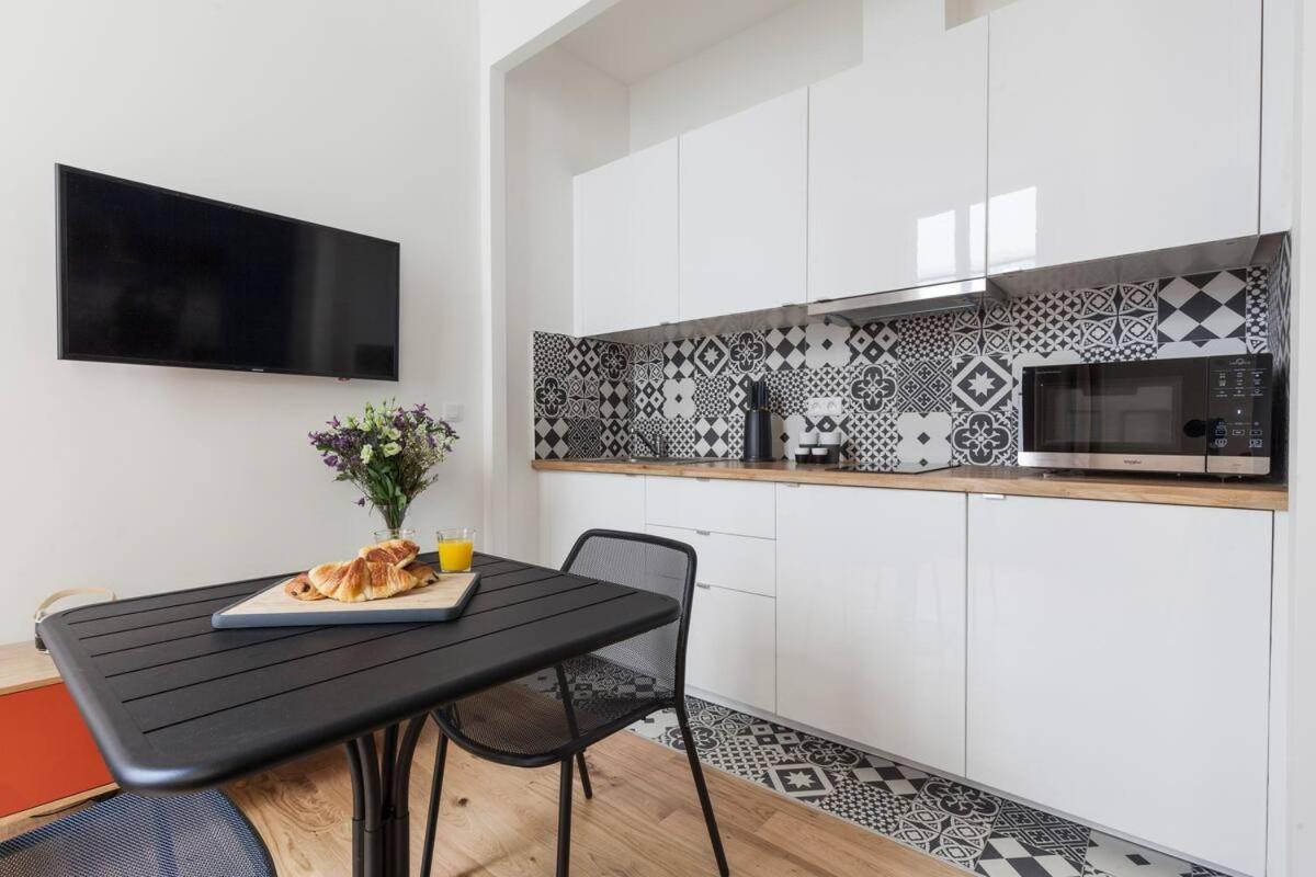 Appartement Center - Stylish Apt In Le Marais, 4pax Parijs